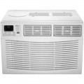 Amana - 550 Sq. Ft. Window Air Conditioner - White